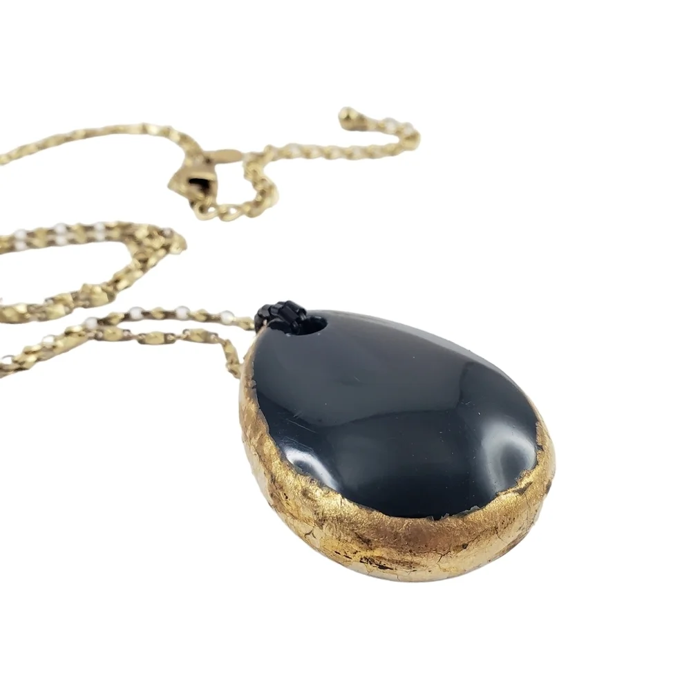 Chico's long pendant necklace gold tone black